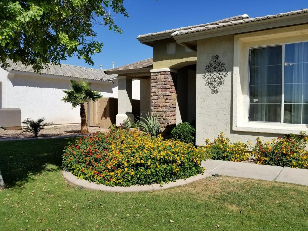 Phoenix Home Near Freeways And Airport المظهر الخارجي الصورة