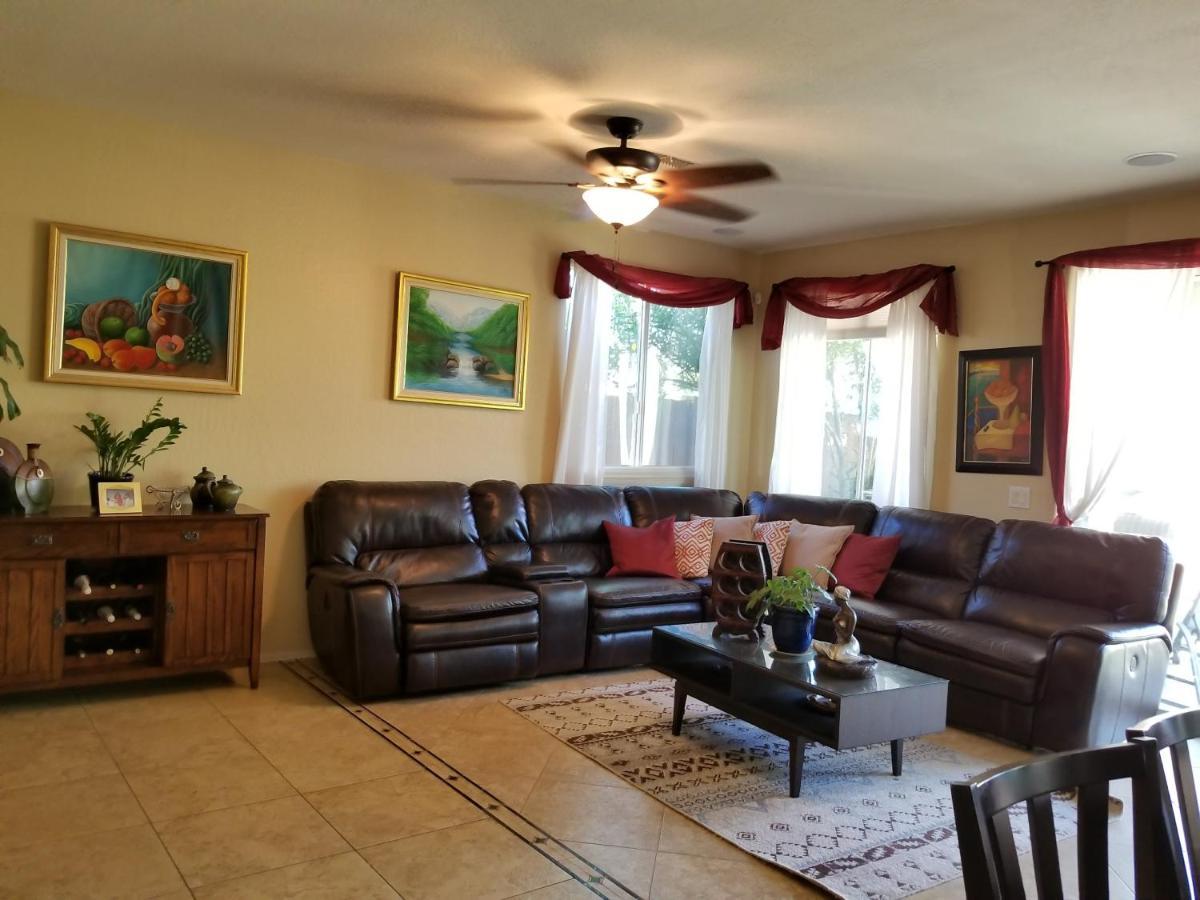 Phoenix Home Near Freeways And Airport المظهر الخارجي الصورة